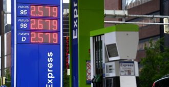 Halla-aho: Suomalaiset maksavat bensiinistä toiseksi eniten ja dieselistä eniten koko Euroopassa – vaikka suomalaisten käteen jäävät ansiot ovat itäeurooppalaisella tasolla