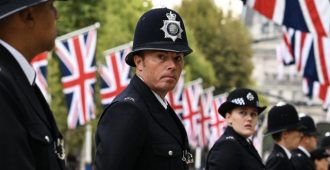 Britannian uusi sisäministeri poliiseille: Lopettakaa ”woketus” ja keskittykää poliisityöhön