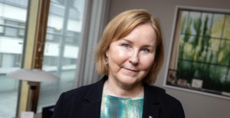 Sosiaali- ja terveysministeri Kaisa Juuso kehysriihen päätöksistä: Hoitoon pääsy saattaa jopa nopeutua