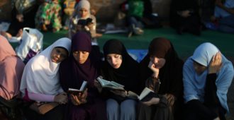 Koraani on Saksan muslimikoululaisille tärkeämpi kuin Saksan laki – joka kolmas hyväksyy väkivallan jos Allahia pilkataan